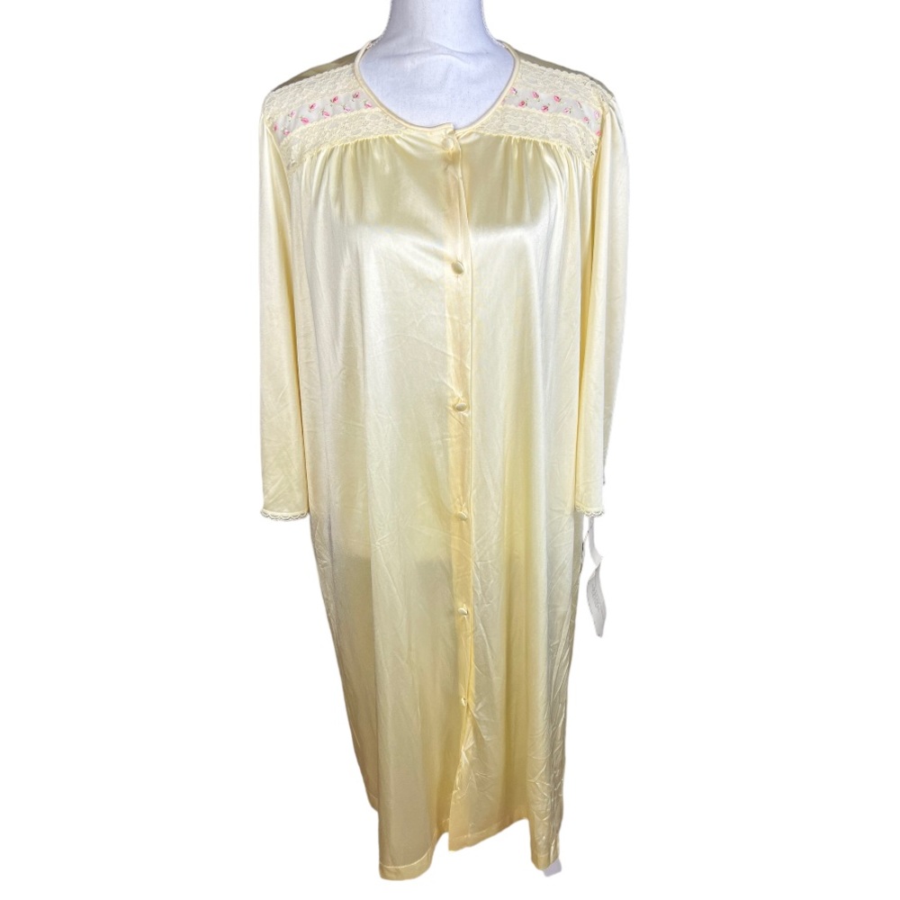 NWT Vintage Satin Robe